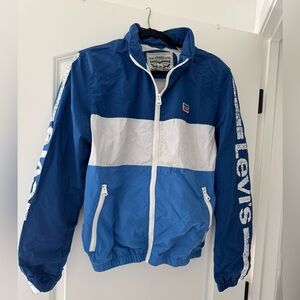 Vintage Retro Levi’s windbreaker jacket with hood